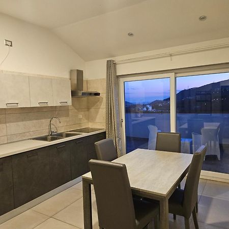 Setteabbracci Suite & Apartments Baronissi Pokoj fotografie